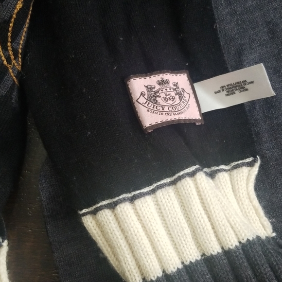 Juicy Couture gray live for juicy scarf worn 1x - Picture 4 of 4